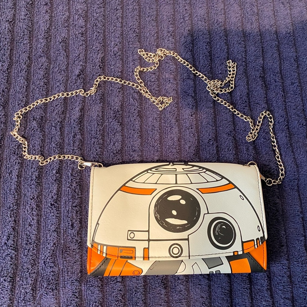 Star Wars BB8 Droid Women’s Clutch Purse Envelope Wallet with Chain